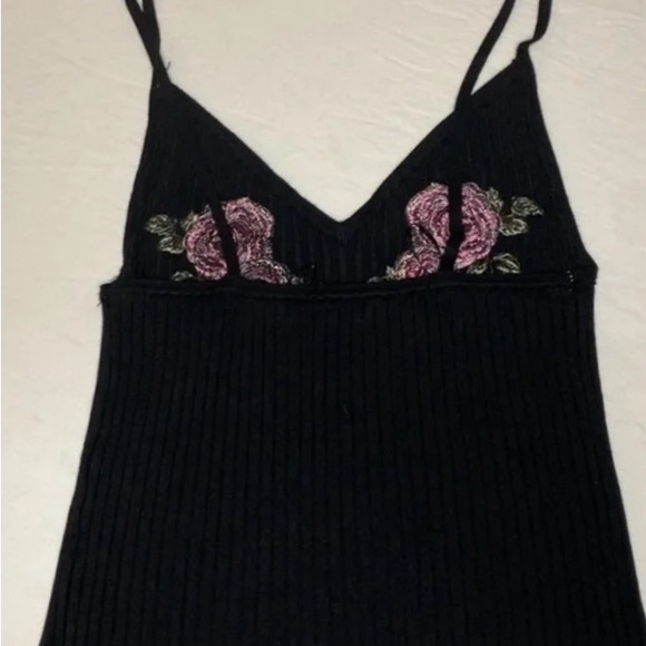 Amazing Halter top - Picture 2 of 3